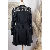 Tunique robe dentelle noire grande taille