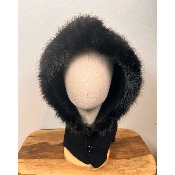 Cagoule avec fausse fourrure laine noire