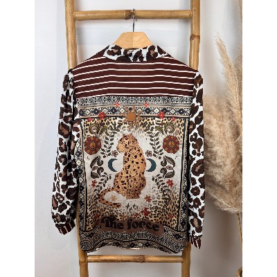 Chemise rayée imprimé dos léopard 