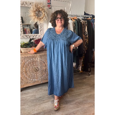 Robe longue en tencel haut smocké grande taille