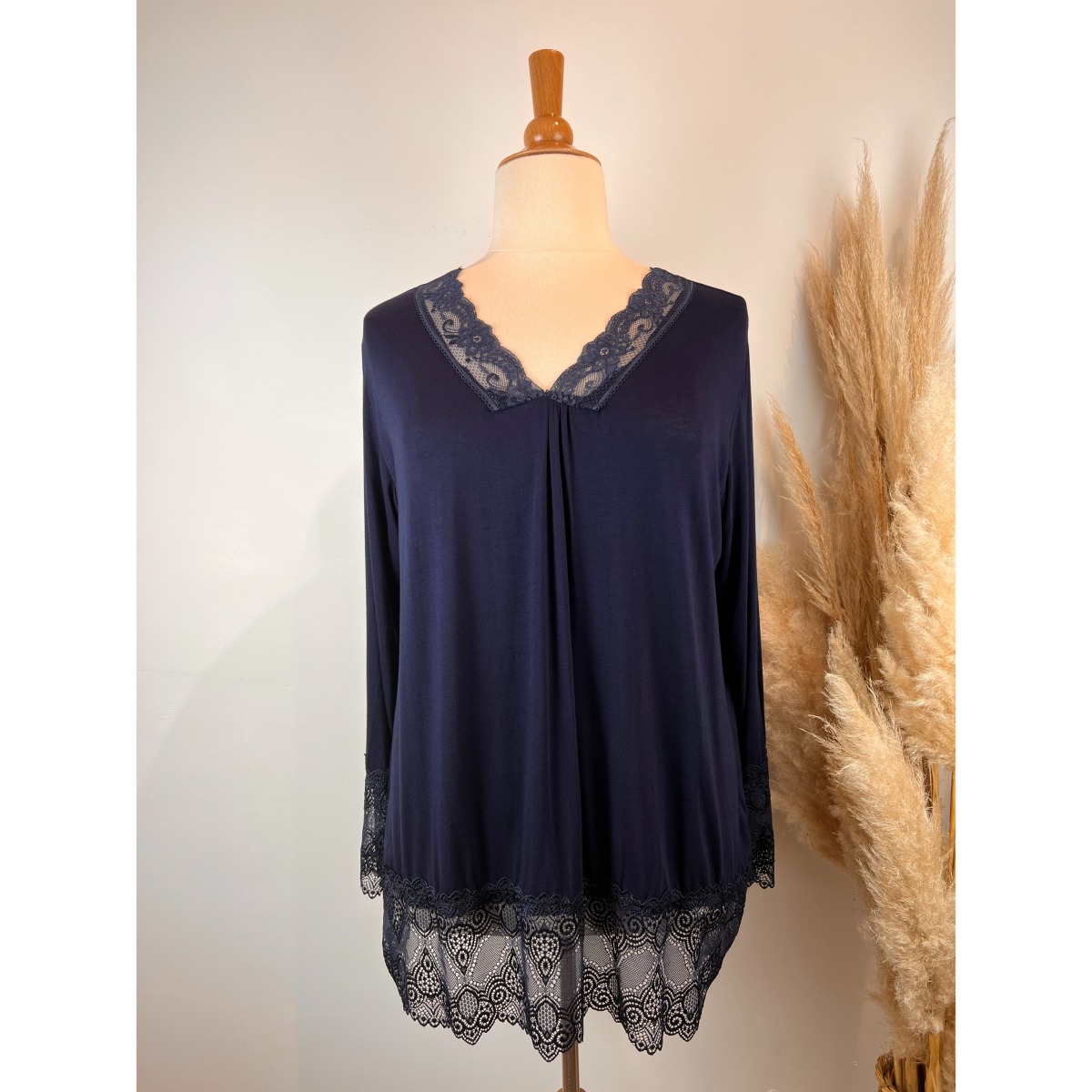 Top "rouleaux" dentelle manches longues 48-52/54