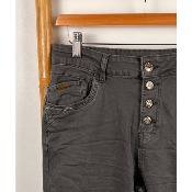 Pantalon jean gris froissé boutons Karostar 