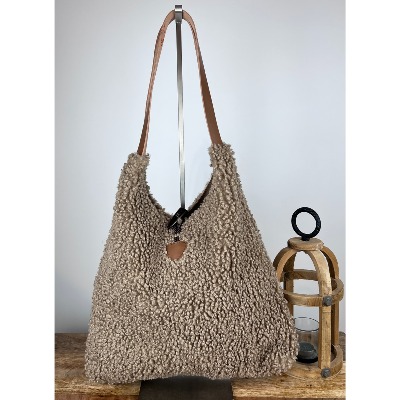 Sac cuir et bouclette bohème