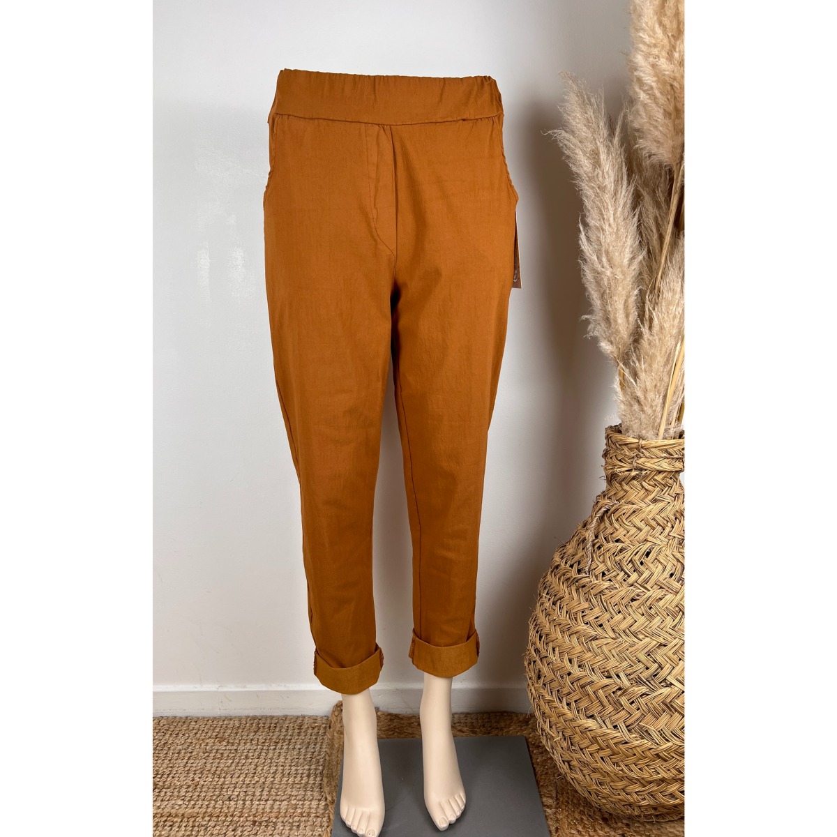 Pantalon Grande Taille Moonshine Fashion - Tailles 46 à 52 - Coupe Bouffante - Occasion TBE