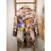 Manteau en su�dine fleur multicolore oversize