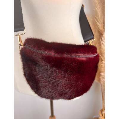 Sac banane en fausse fourrure