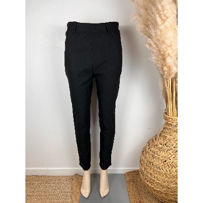 Pantalon Jegging noir coton du 42 au 52