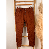 Pantalon jean rouille froiss� boutons Karostar du 38 au 48