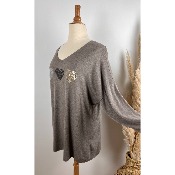 Pull taupe 3 coeurs sequins grande taille