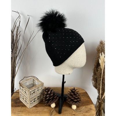 Bonnet strass pompon en marmotte 