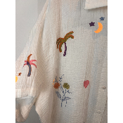 Chemise en gaze de coton brodée  grande taille