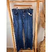 Jean bleu coupe large boutons grande taille