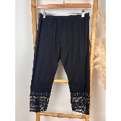 Legging court dentelle noir grande taille