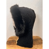 Cagoule avec fausse fourrure laine noire