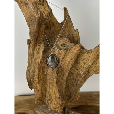 Collier cabochon labradorite en argent 925