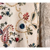 Etole brodée col fausse fourrure