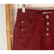 Pantalon jean bordeaux froissé boutons Karostar du 38 au 48