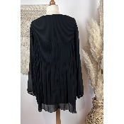 Tunique robe noire en voile plissé grande taille